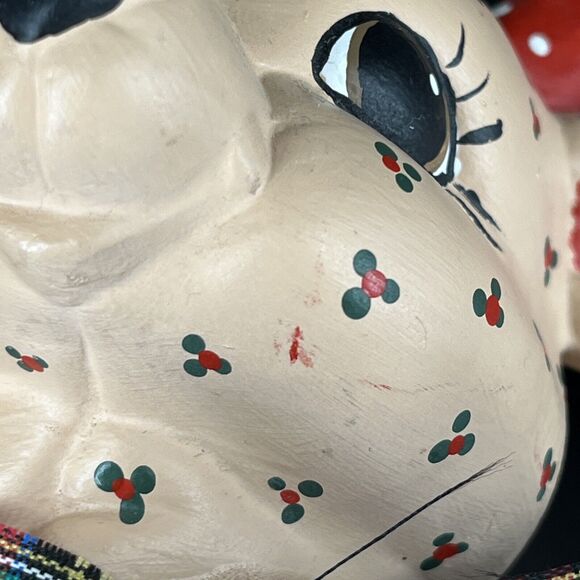 Vintage Kimple Mold Christmas Laying Quilted Hand Painted Ceramic Signed AS 1986 - Picture 8 of 12